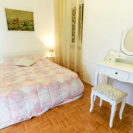 Apartamento Pyros